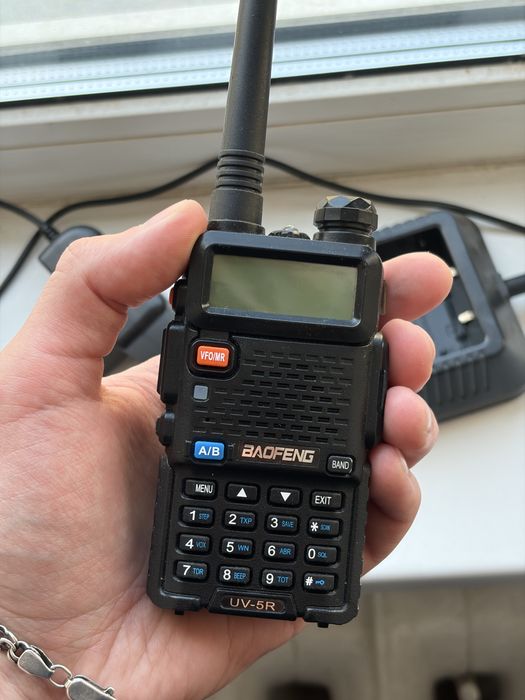 Baofeng uv-5r радіостанція
