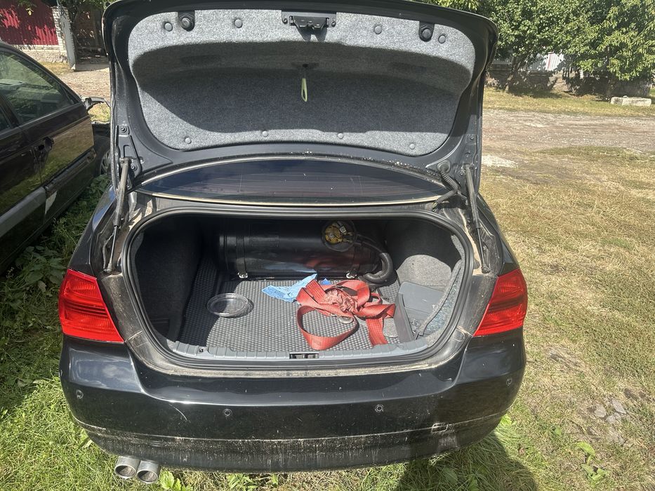 Продам БМВ 325 3.0 бінзін