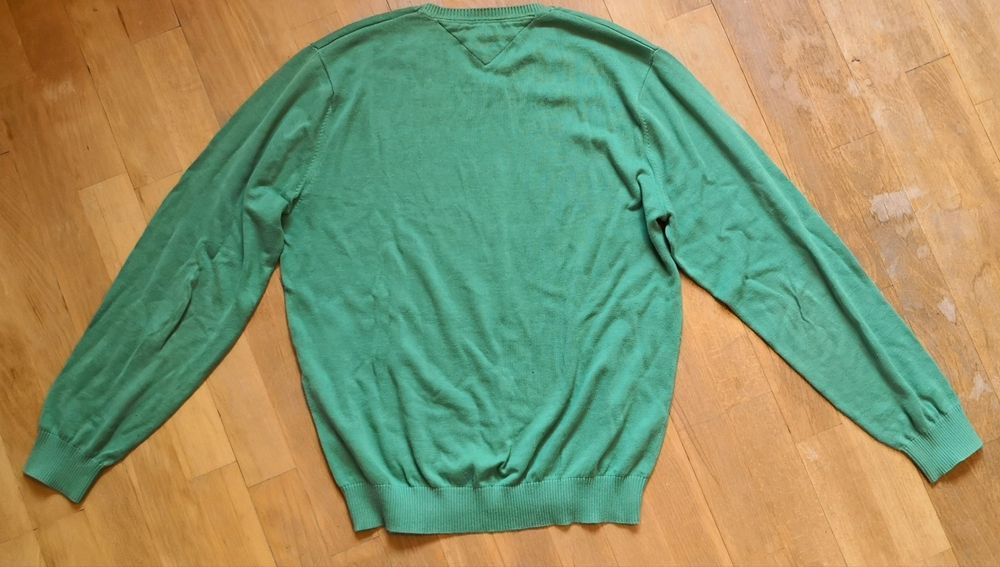 Sweter Tommy Hilfiger, rozmiar XL, założony kilka razy, 100% bawełna