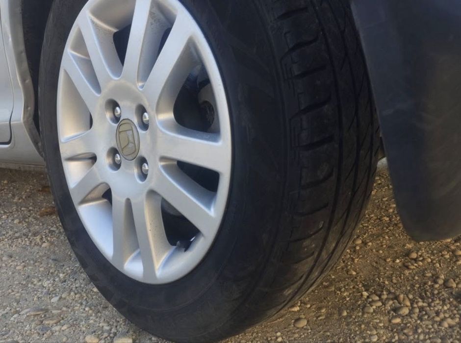 Honda civic 1.7Cdti V/Fotos