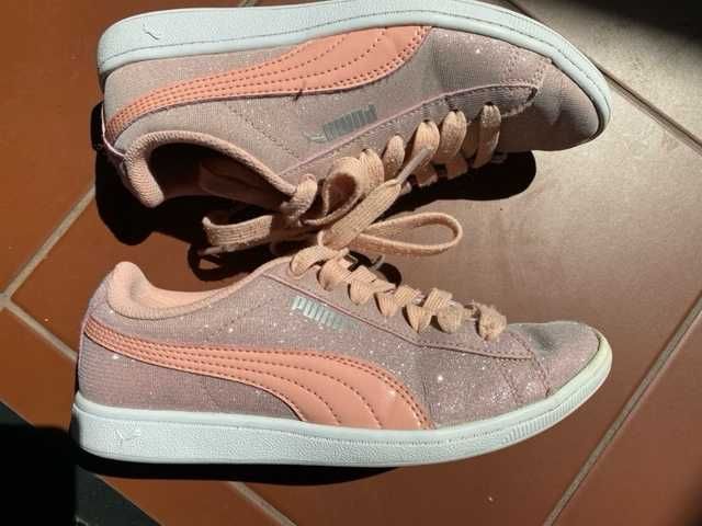 buty sportowe PUMA rozm. 35.5 dł wkładki 22 cm