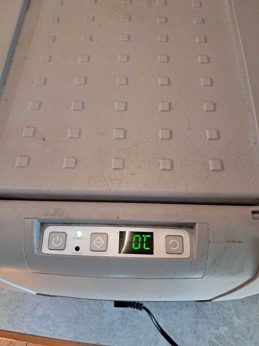 Dometic cdf-36 lodówko-zamrażarka