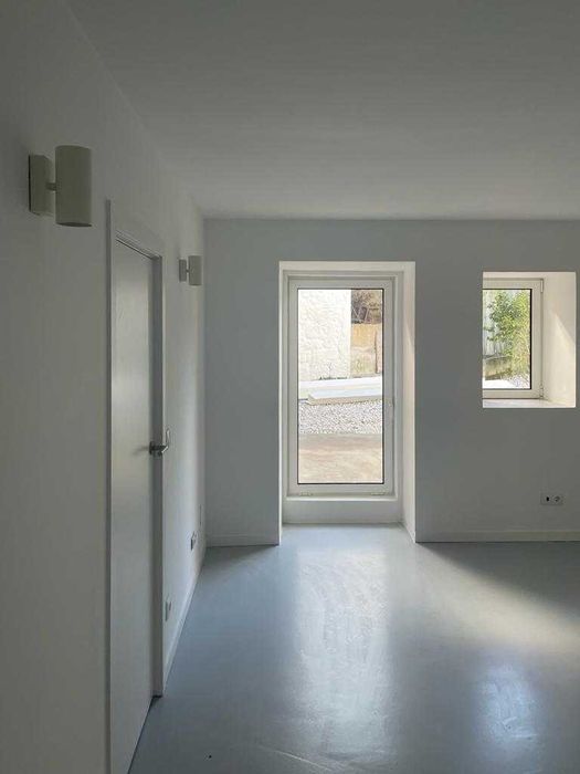 Apartamento com 2 quartos e 1 casa de banho