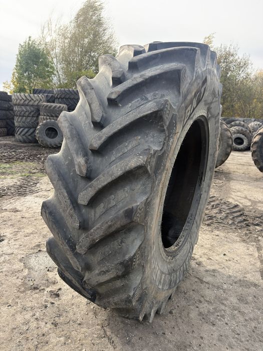 Opona 650/85R42 BKT