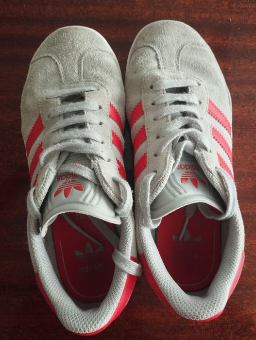 Adidas Gazelle tamanho 32