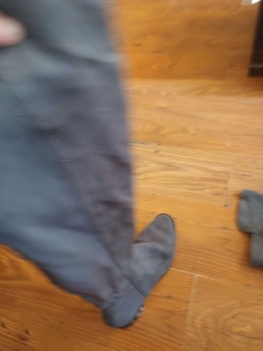 Kozaki zamszowe damskie