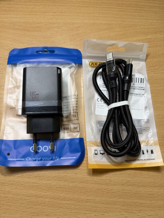 Зарядний пристрій QOOVI 45W/65W GaN