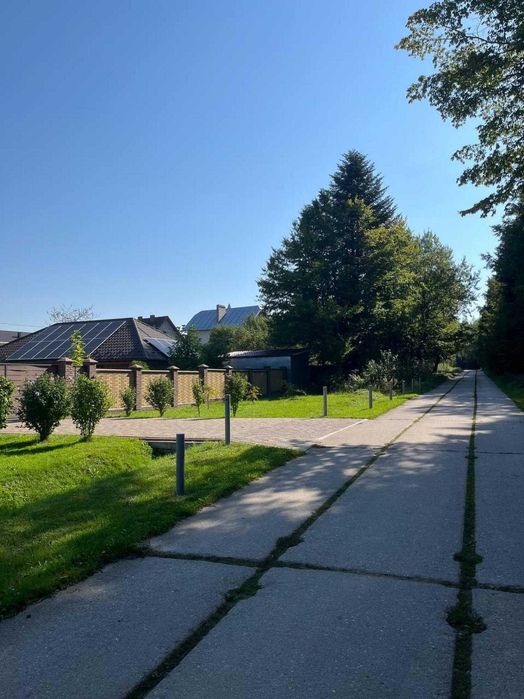 Продаж земельної ділянки під будівництво