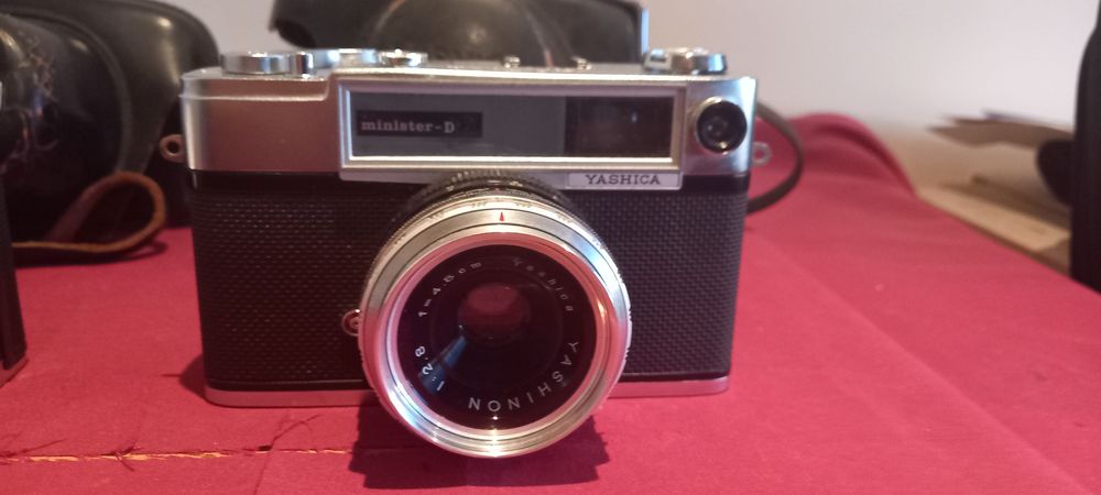 2 máquinas fotográficas