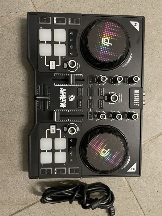 Hercules DJ Control Instinct P8