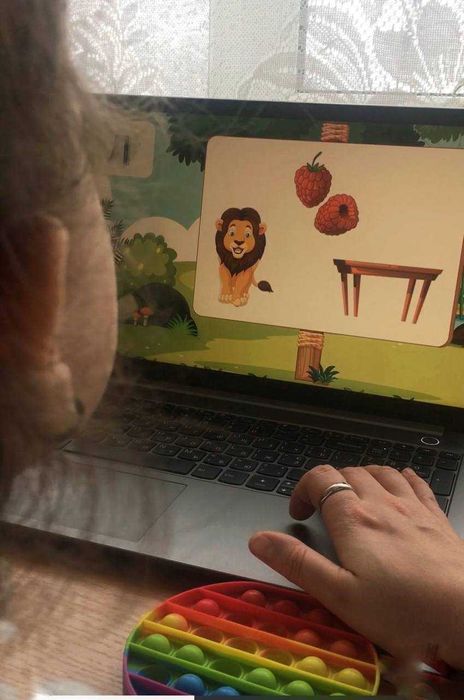 Логопед онлайн для дітей | Постановка звуків, читання та письмо