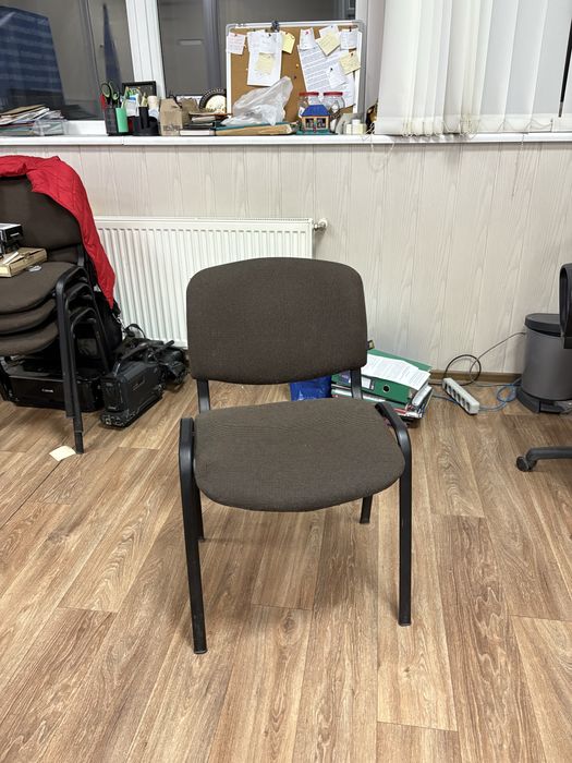 Офисный стул (1 шт)