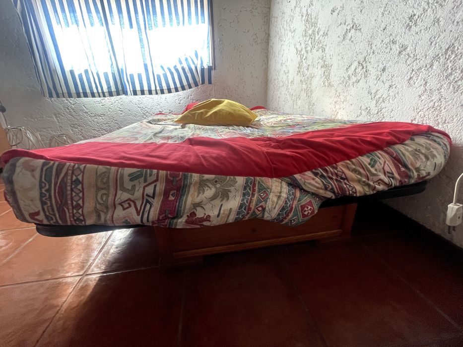 Sofá cama com motivos de praia