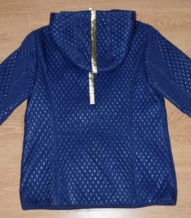 Куртка ветровка женская демисезонная