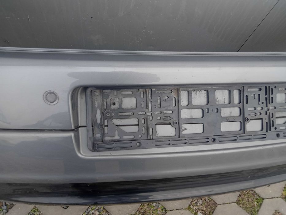 Zderzak tylny VW Golf V GTI LA7T