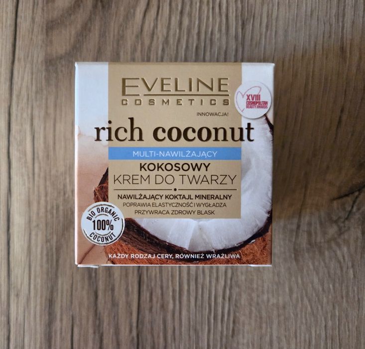 Krem Eveline Rich Coconut multi-nawilżający kokosowy krem do twarzy 50ml