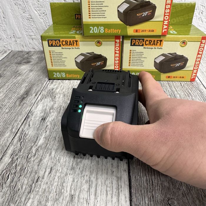 Акумуляторна батарея посадка makita 20/8 20v 8ah високотокова