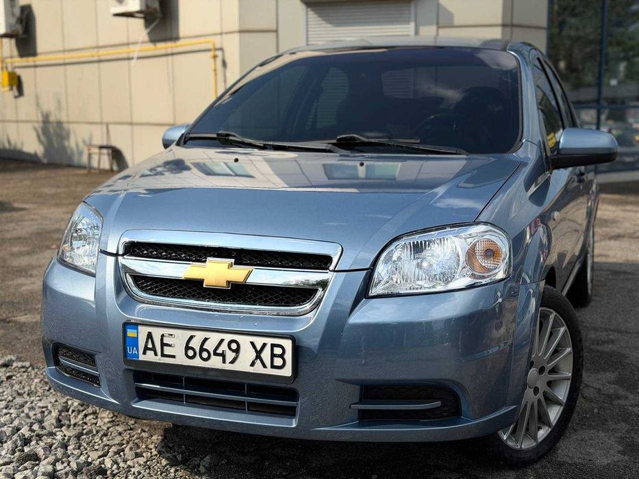Продам Chevrolet Aveo 2006 С газом и кондером