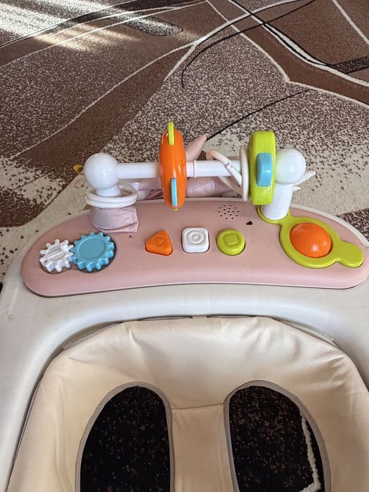 Детские ходунки Baby Walker