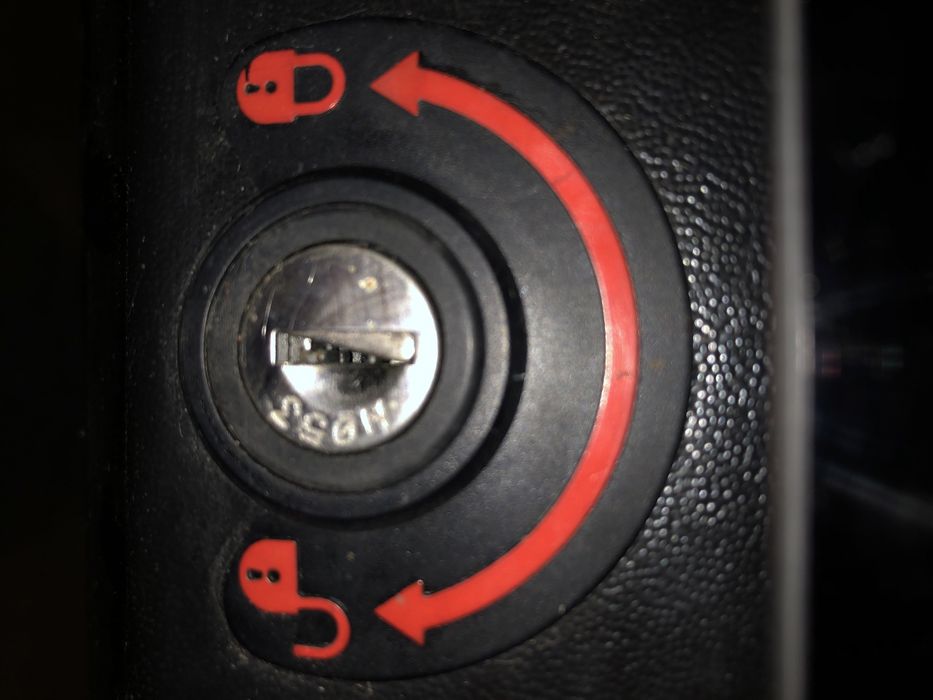 Продам багажник на крышу