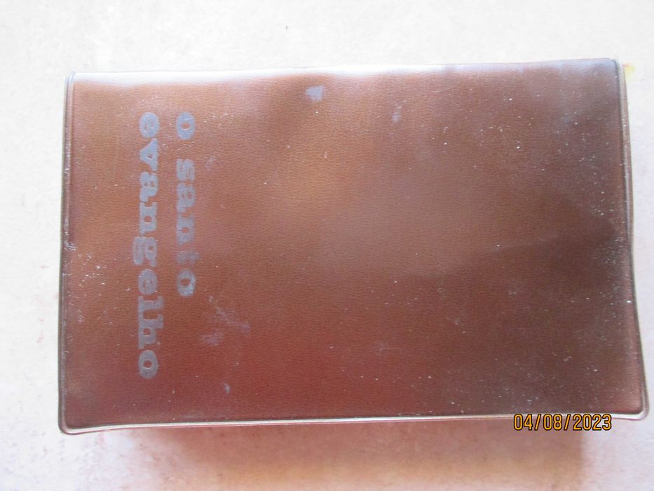 Livro -  O Santo Evangelho de Nosso Senhor Jesus Cristo