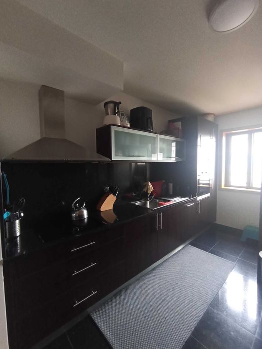 T2 - Rua Amigos do Porto - Monte dos Burgos