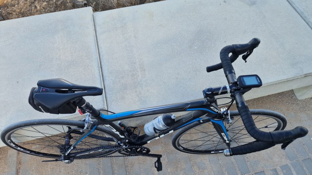 Bicicleta estrada BH Prisma Carbono