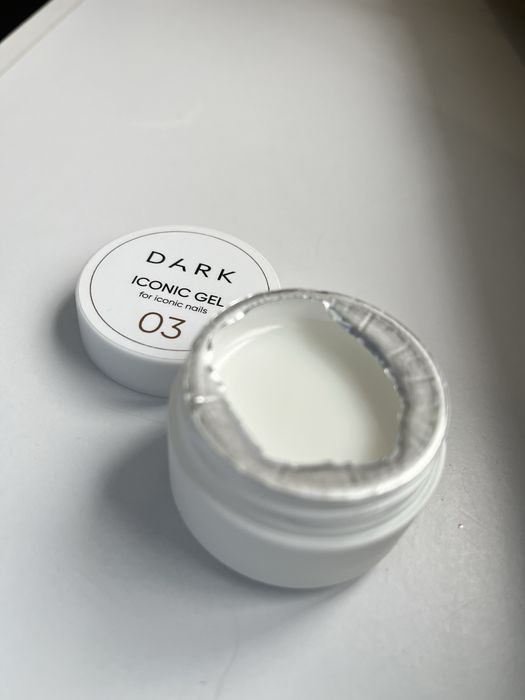 Гель для укріплення і  нарощування Dark