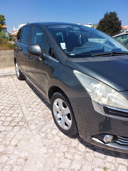 Peugeot 5008 hdi nacional foto 3