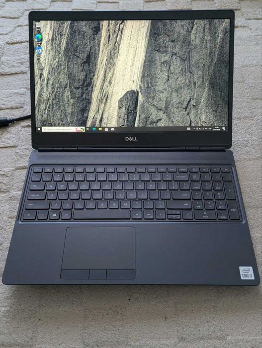 Ноутбук Dell Precision 7550 FHD 256/16GB I7 10850H Nvidia T1000 4GB