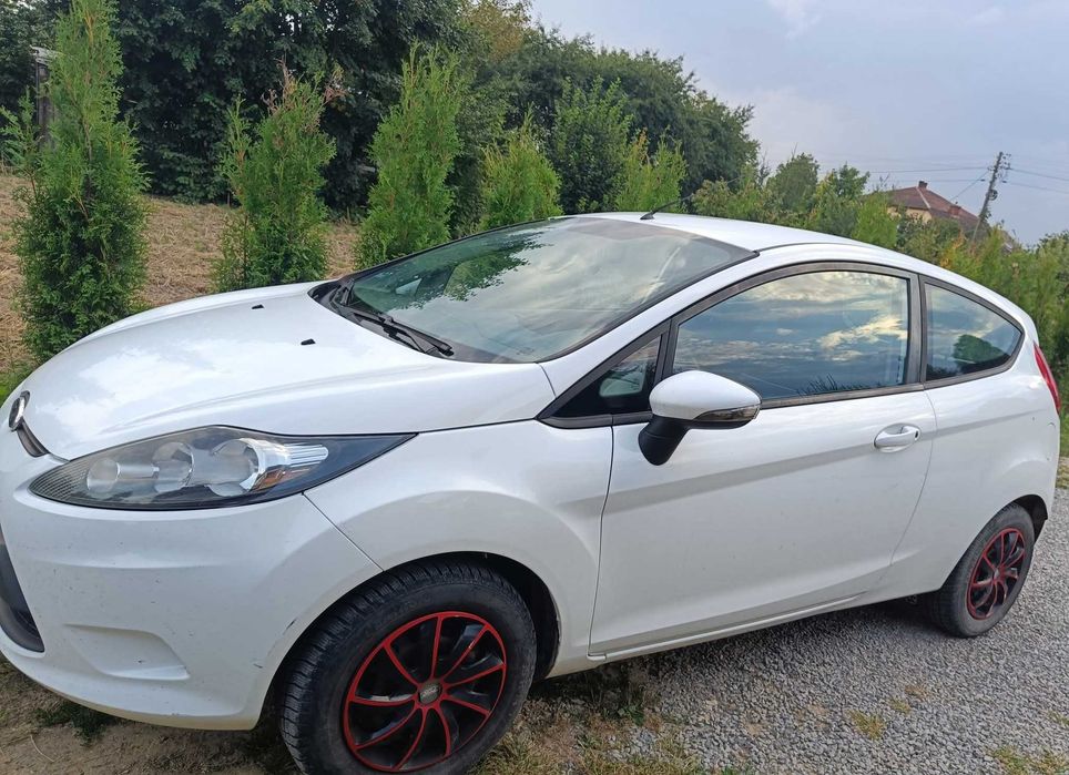 Samochód Ford Fiesta MK7
