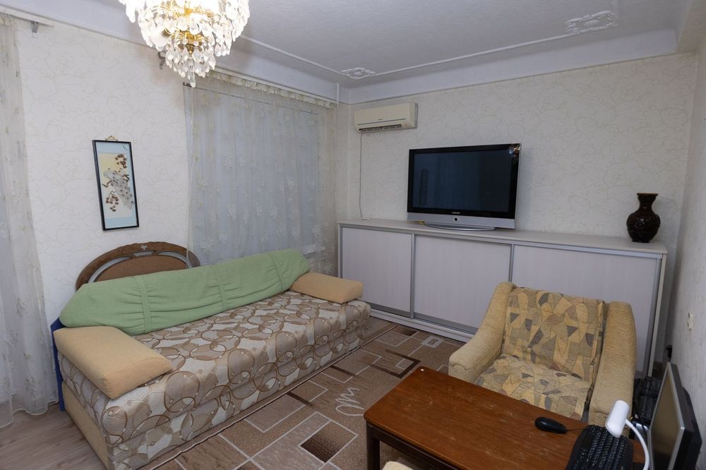 Продам 2х комнатную квартиру в центре Хортицкого района