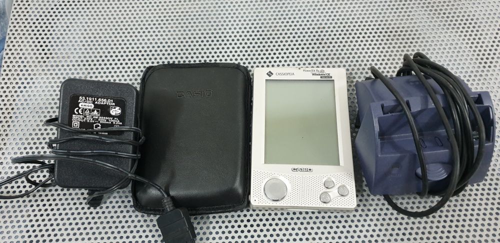 Casio Cassiopeia Microsoft Windows Powered Pocket PC E-15 Computer P