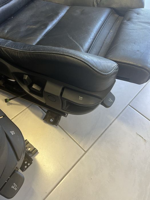 Fotele skorzane e 60