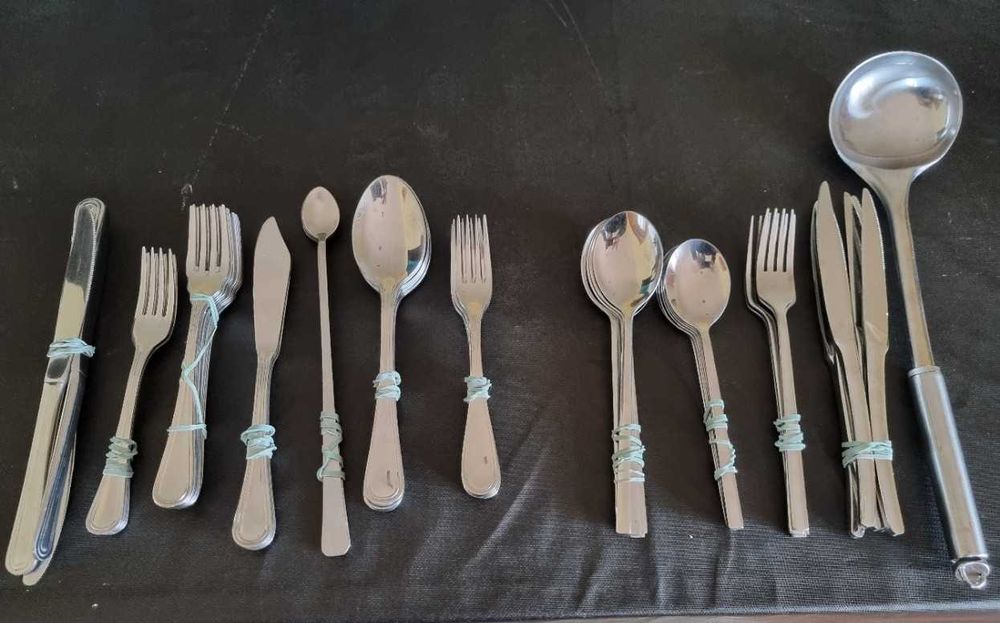 Conjunto de talheres