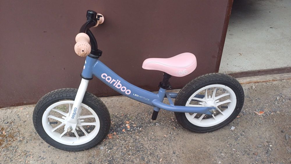Rowerek biegowy cariboo LED