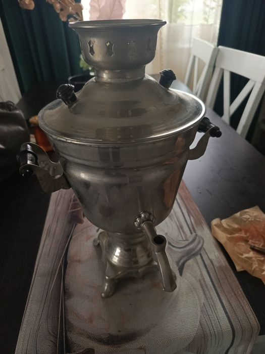 Samowar srebrny nieużywany