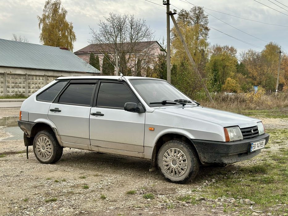 Продам Ваз 2109,2003 рік на газу.