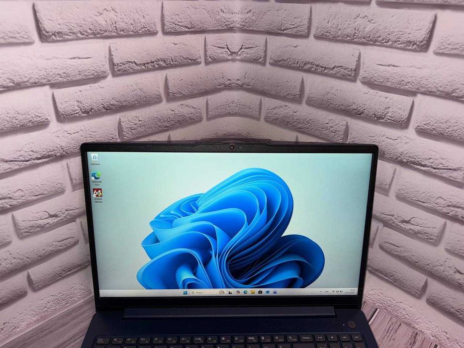 Lenovo IdeaPad Slim 3 | Touch | i5-1335U | 8GB Ram | 512GB SSD