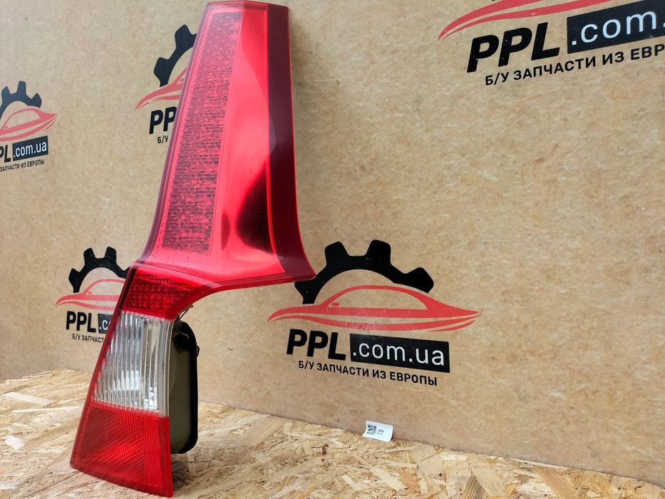 Volvo XC70 II 07-13 V70 Фонарь задний правый 164394R1 / 164398