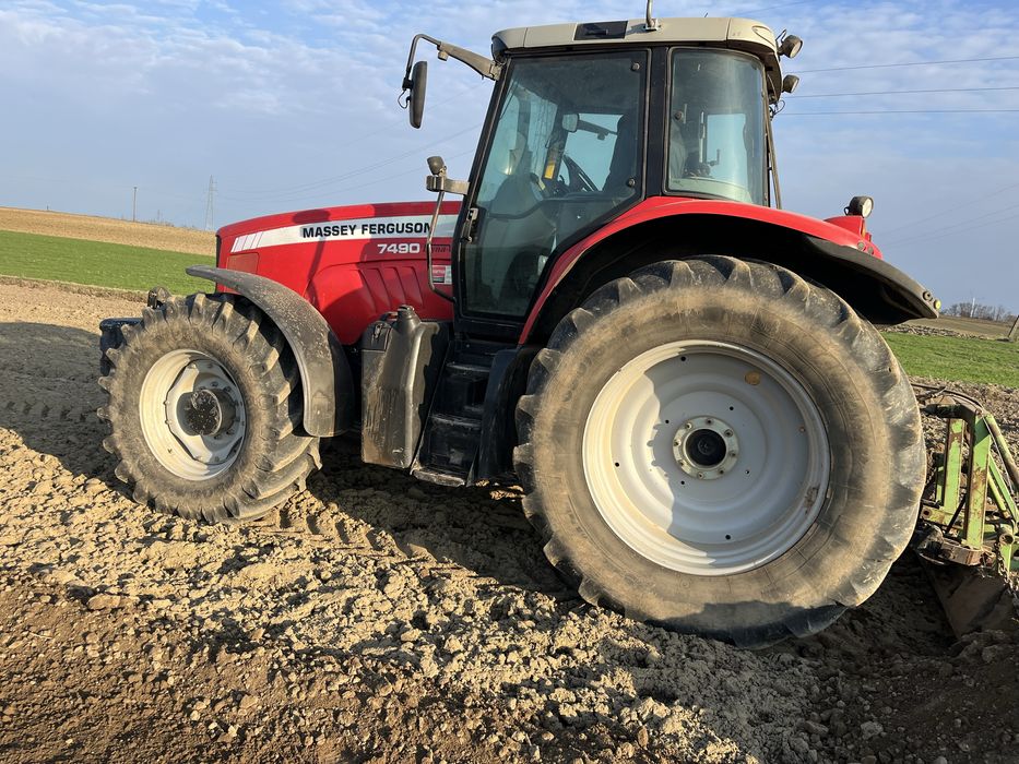 Massey ferguson  sprowadzona mf 7490 case