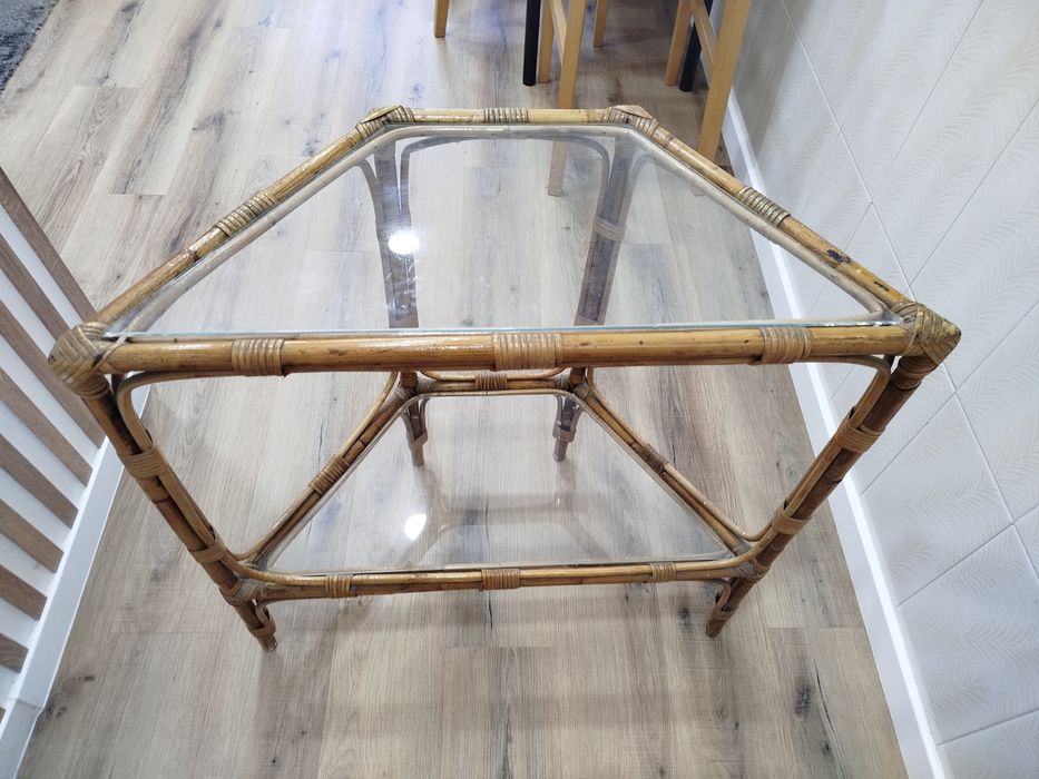 Conjunto de bambu - Mesa e cabide