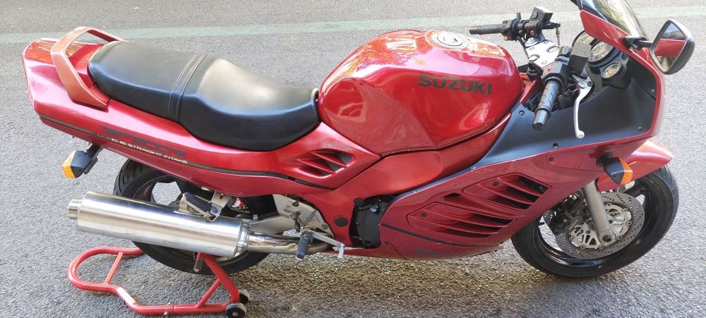 SUZUKI RF900R DE 94 IMPECÁVEL