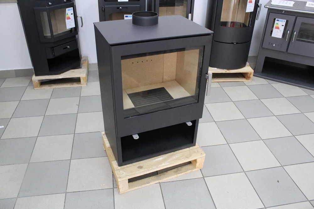 Piec piecyk kominek wolnostojący na drewno Victoria Modena 10kW ECO