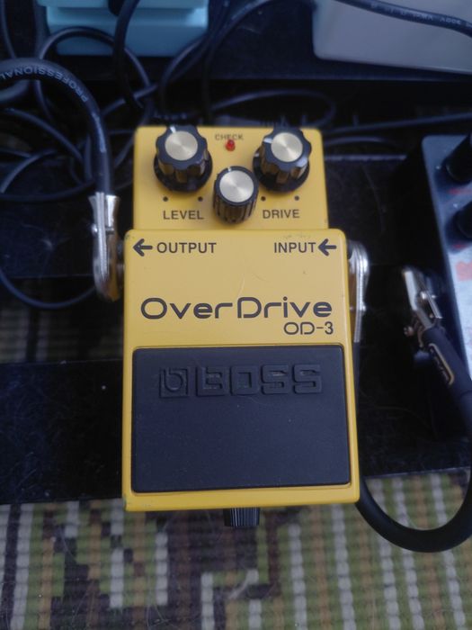 педаль boss od-3 overdrive