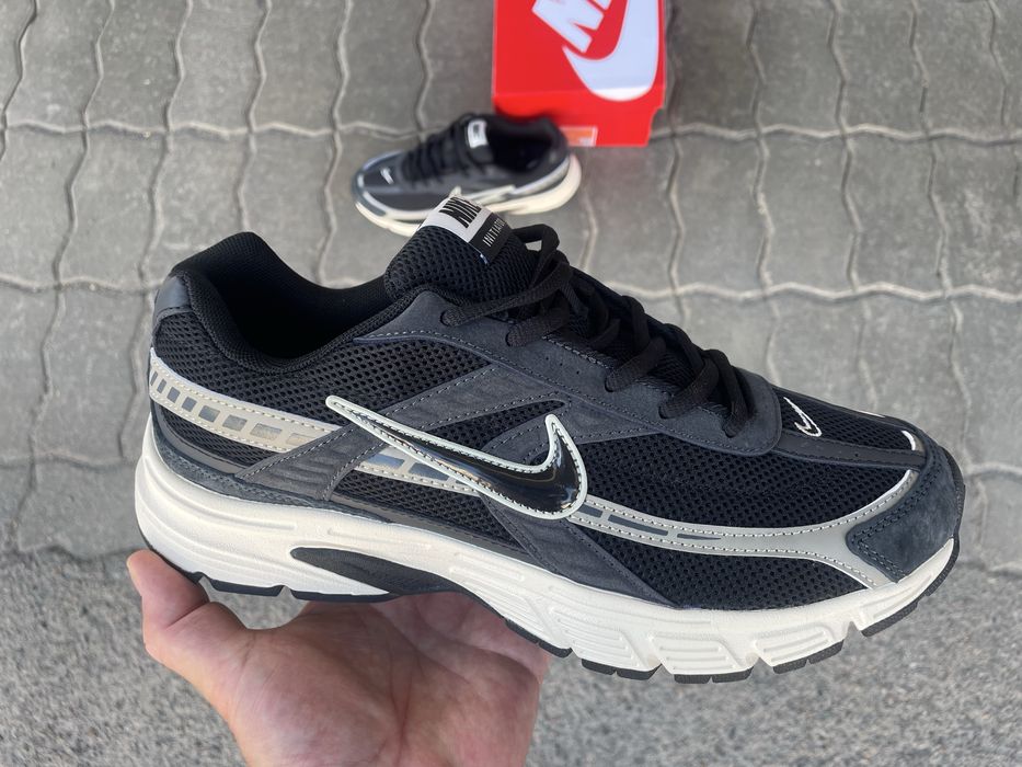 Кросівки Nike Initiator Black/ Durk blue 41-45