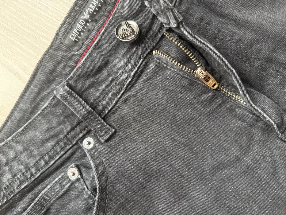 Джинси armani ea7