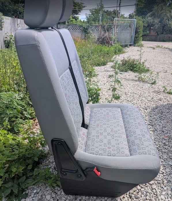 Продам WV T6-T5  переднє пасажирське сидіння для Фольксваген Т6 ,Т5 спарка,