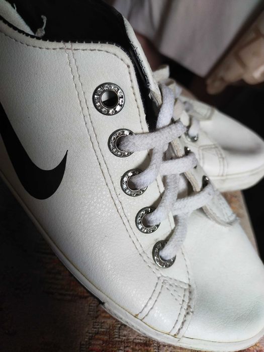 Modne adidasy Nike r.39