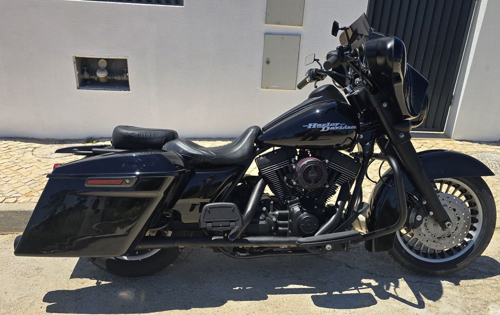 Harley davidson street glide special
